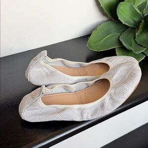 Yosi Samra ballet flats size 7 snake print foldable leather neutral slip on